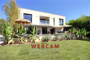 maison recente à la location -   06250  MOUGINS, surface 260 m2 location maison recente - UBI443897333